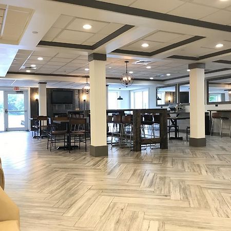 Cresthill Suites Suny University Олбані Екстер'єр фото